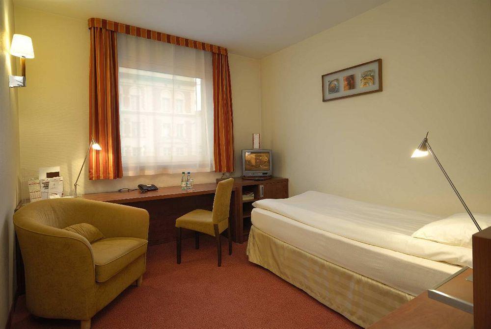 Qubus Hotel Gliwice Rum bild
