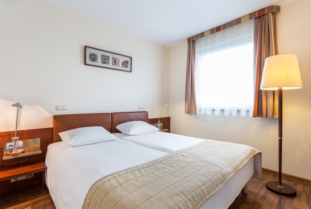 Qubus Hotel Gliwice Exteriör bild