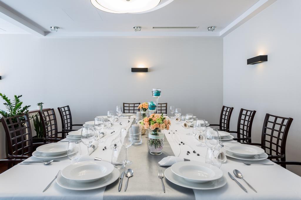 Qubus Hotel Gliwice Exteriör bild