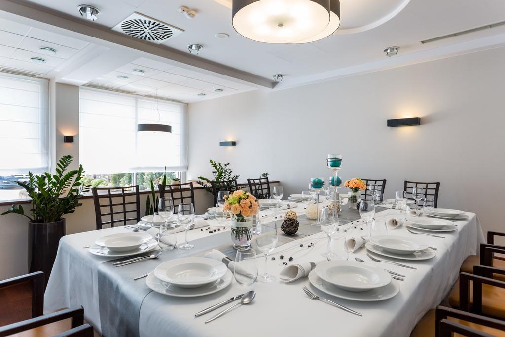 Qubus Hotel Gliwice Exteriör bild
