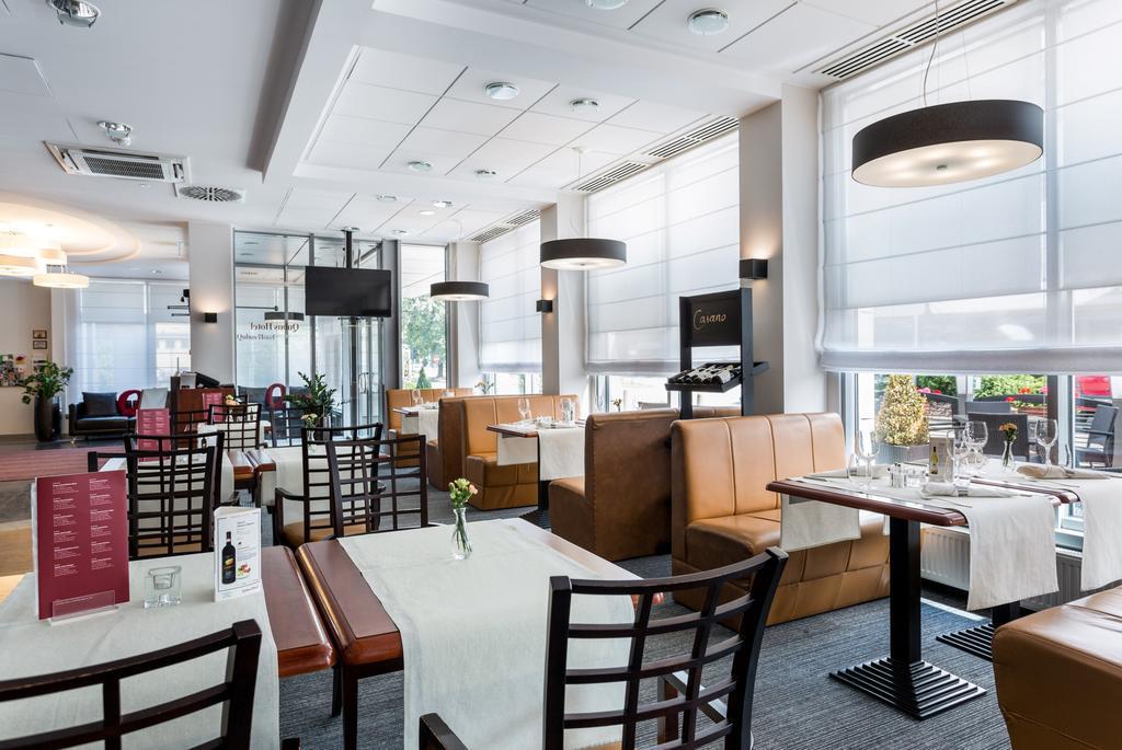 Qubus Hotel Gliwice Exteriör bild